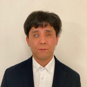 モリイ シンゴさんの写真が掲載されています。